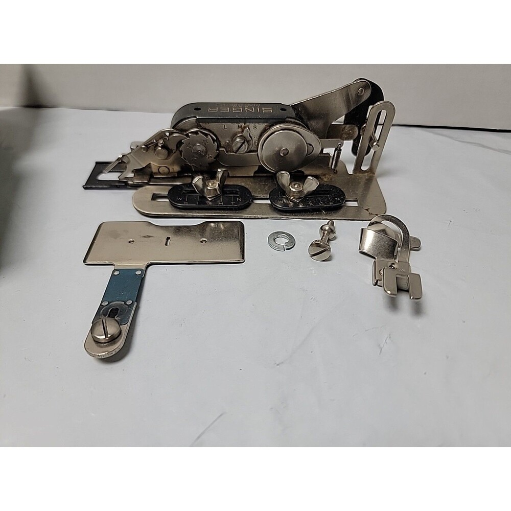 Singer Buttonhole Attachment 121795 Complete In Original Box Sewing Machine - Picture 6 of 11